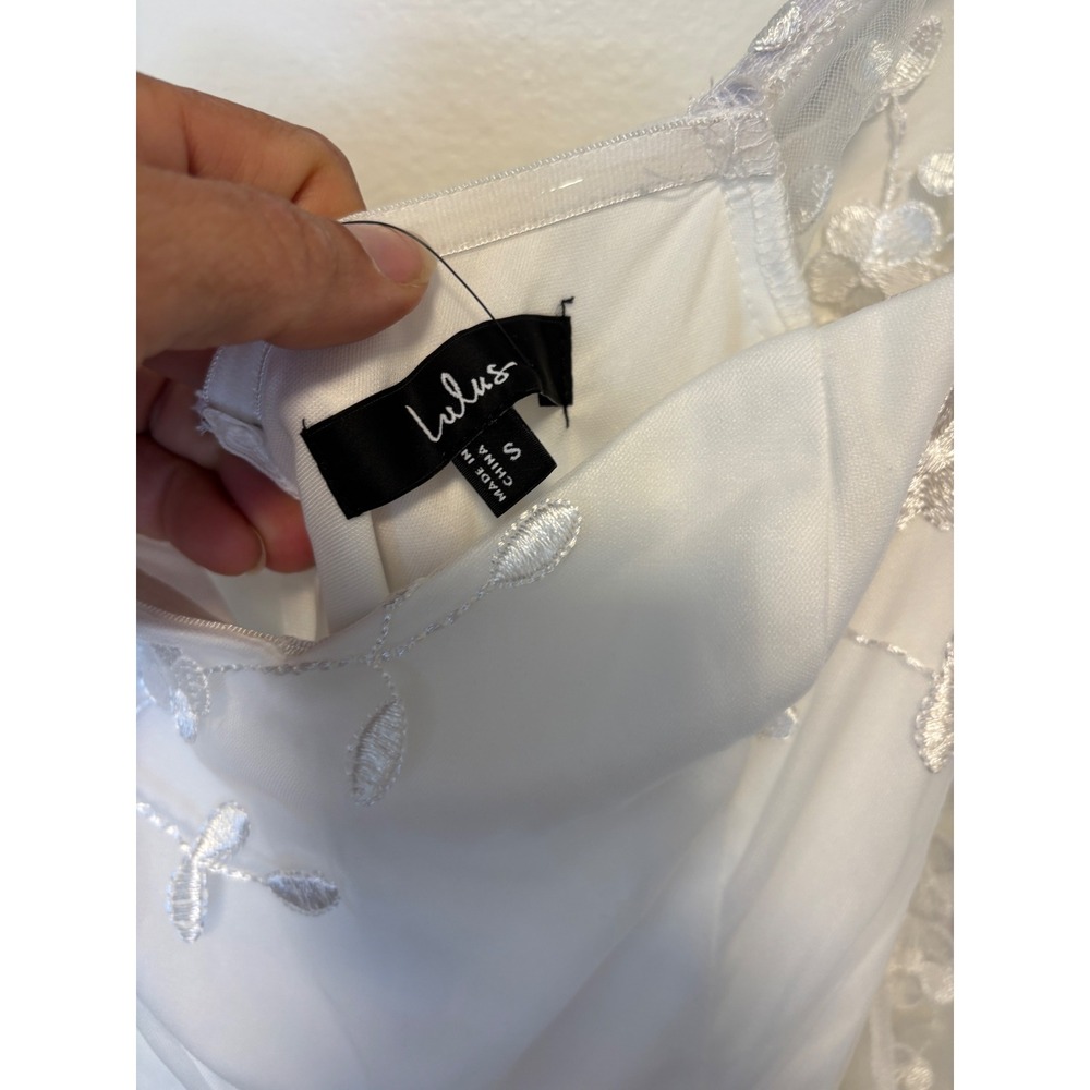 NWT Lulus Darling Charisma White Mesh Embroidered Jumpsuit Sz S - Picture 7 of 7